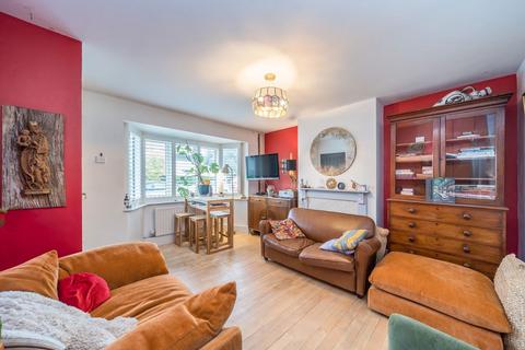 undefined, Longford Road, Twickenham TW2