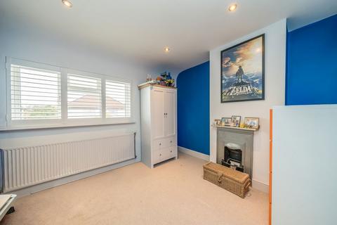 undefined, Longford Road, Twickenham TW2