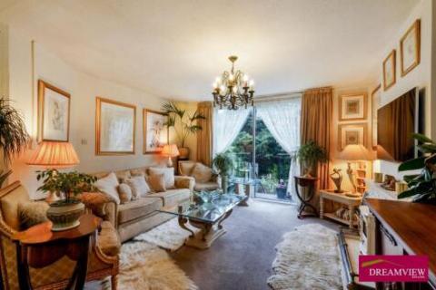 109 Wentworth Road, London, NW11 0RH
