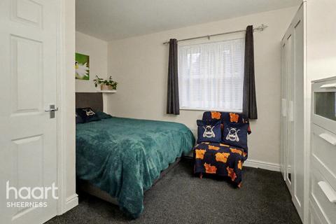 3 bedroom detached house for sale, Cliffhouse Avenue, Minster