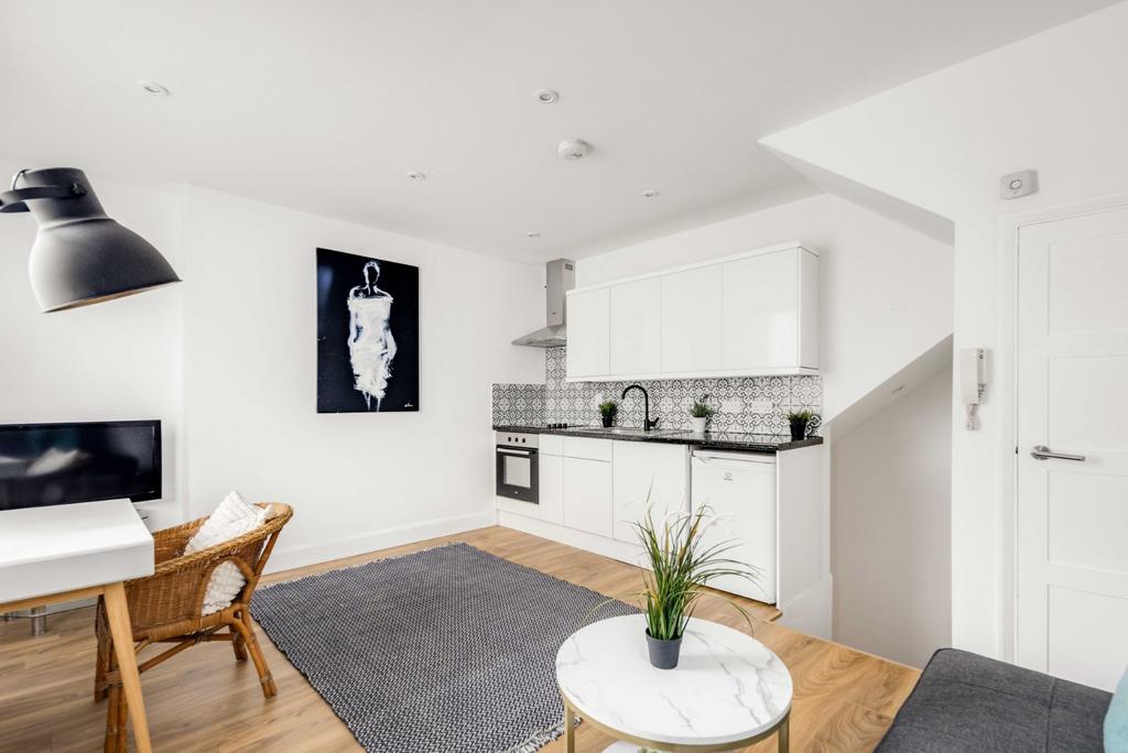 Kitchen Reception