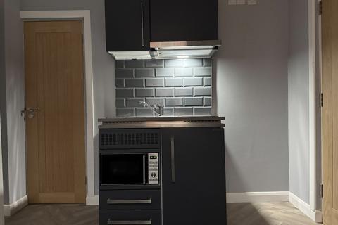 undefined, Essex Street, Reading, Berkshire, RG2 0EH