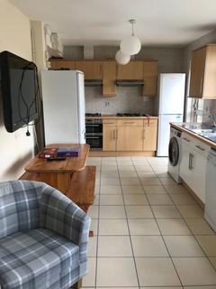 undefined, Kent Avenue, Canterbury