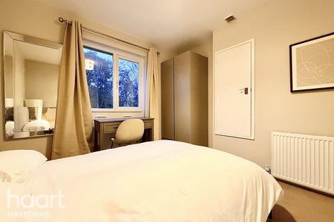 4 bedroom terraced house to rent, Metchley Drive, Harborne
