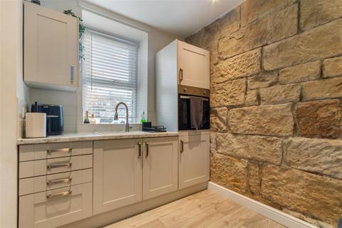 undefined, Rockfield Terrace, Leeds LS19