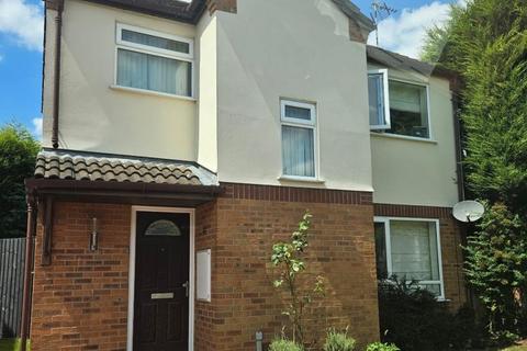 Norbury Grove, Solihull, B92