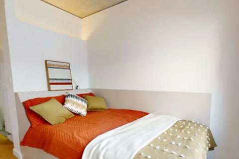 Studio to rent, Chandlers Avenue, Greenwich