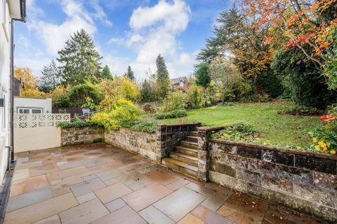 3 bedroom link detached house for sale, Downs Way Close, Tadworth KT20