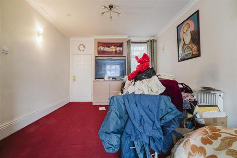 undefined, Townsend Road, Southall UB1