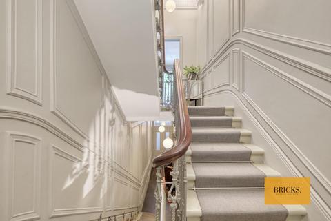 6 bedroom terraced house for sale, Queens Gardens, London W2