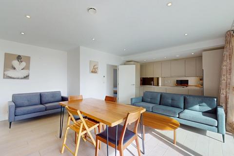 3 bedroom apartment to rent, Quebec Way, London SE16