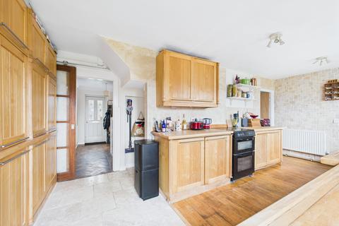 5 bedroom semi-detached house for sale, The Avenue, Chinnor, Oxfordshire