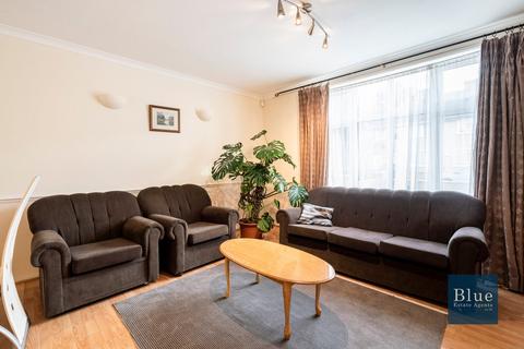 undefined, Cedar Road, Hounslow, TW4