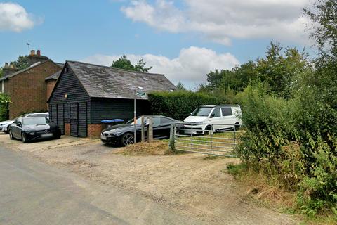 undefined, Forge Field, Gaddesden Row, Hertfordshire HP2