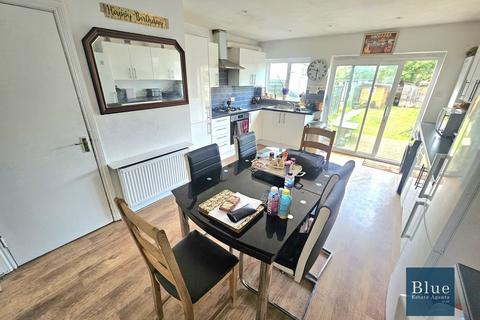 undefined, Midhurst Gardens, Uxbridge, UB10