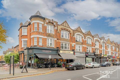 undefined, Aldermans Hill, London, N13