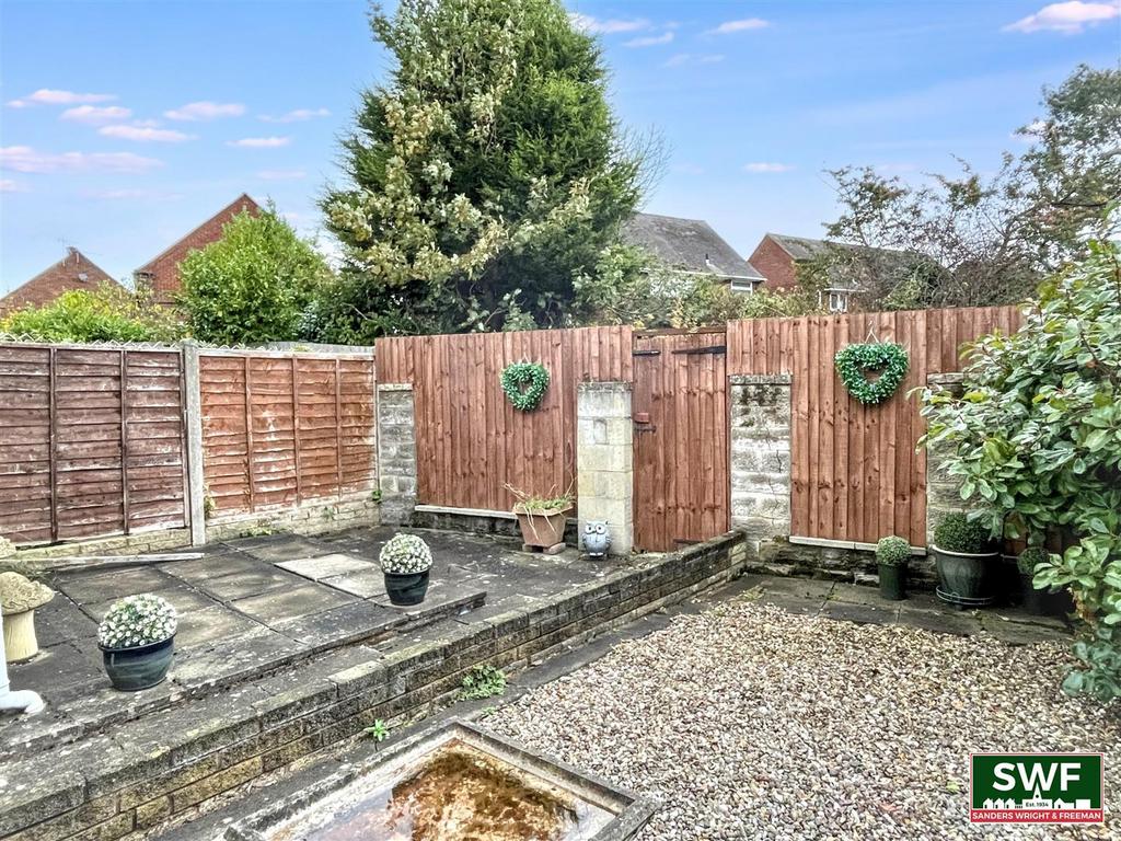 Garden2.jpg