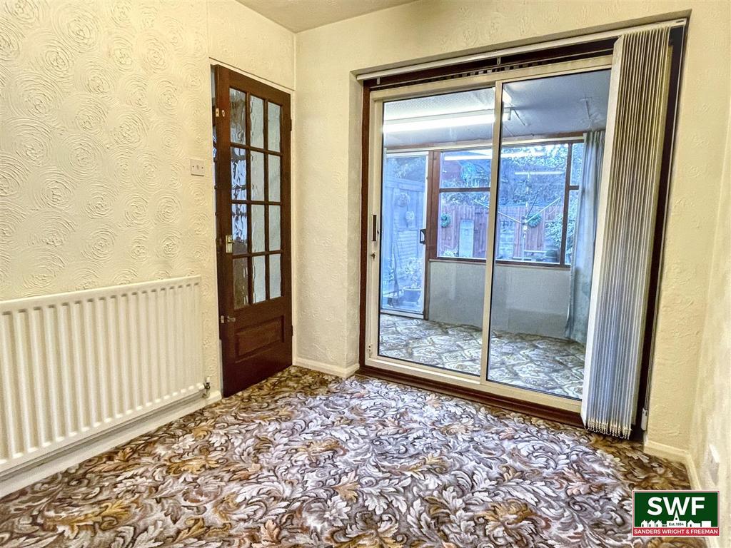 Dining room2.jpg