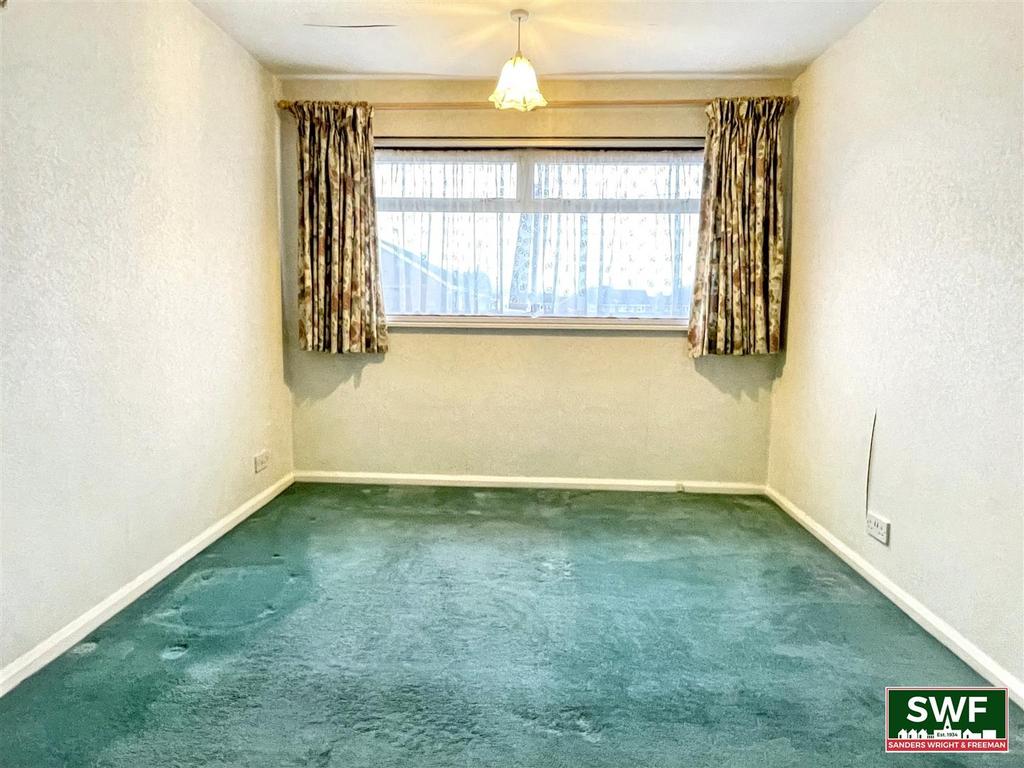 Bedroom1.2.jpg
