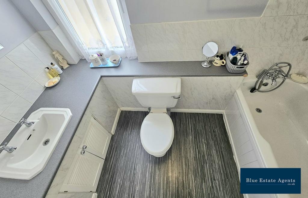 Bathroom Suite