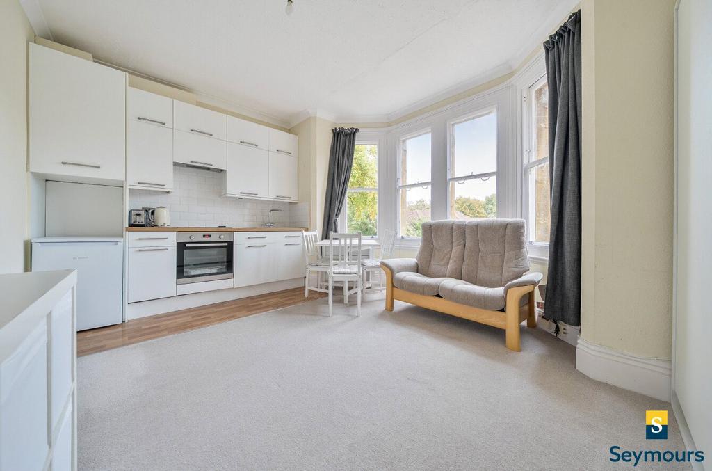 Kitchen/Living