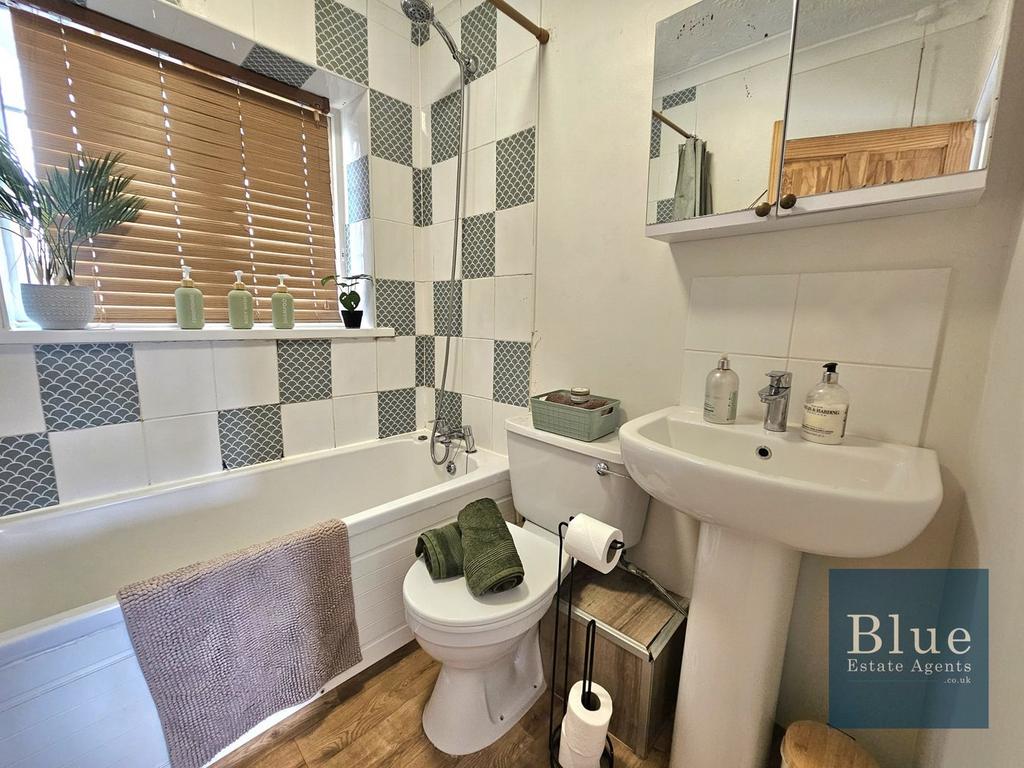 Bathroom Suite