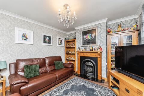 3 bedroom semi-detached house for sale, Rookhill Mount, West Yorkshire WF8