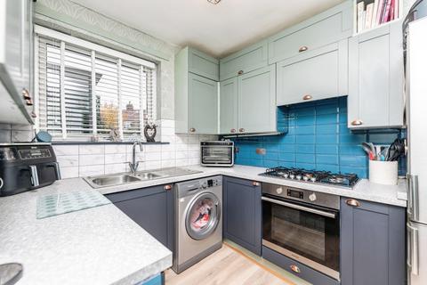 3 bedroom semi-detached house for sale, Rookhill Mount, West Yorkshire WF8