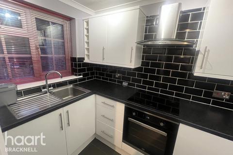 undefined, Crofton Close, BRACKNELL