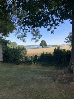 undefined, Normanton Park Gardens, Normanton LE15