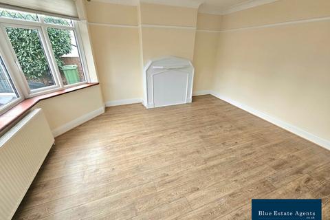 4 bedroom detached house to rent, Church Road, Hayes, UB3