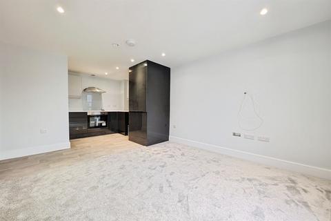 undefined, Canal Walk, Southampton SO14