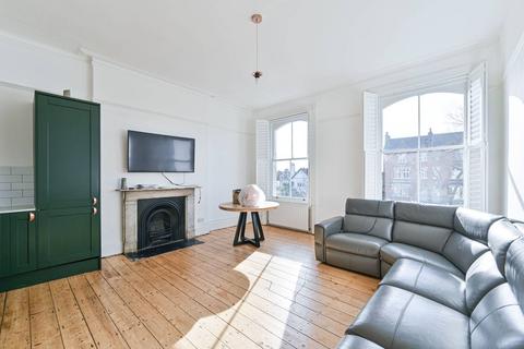 2 bedroom flat for sale, Nightingale Lane, Nightingale Triangle, London, SW12
