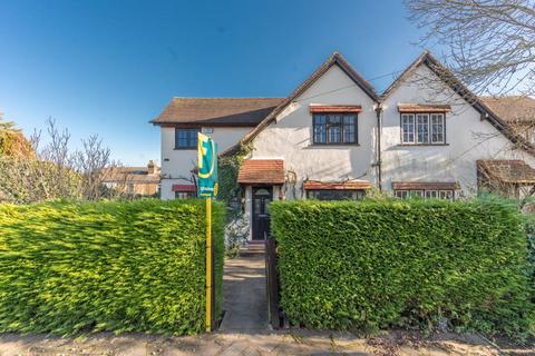 Chantry Road, Headstone, Harrow, HA3