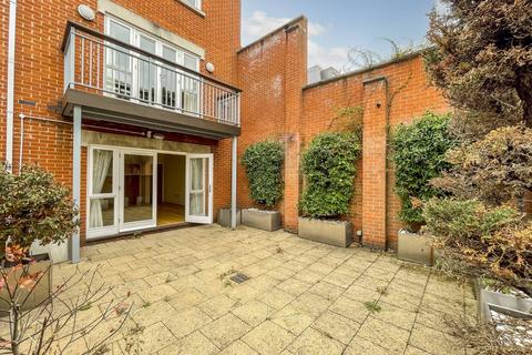 undefined, Wharf Terrace, Putney, London, SW15