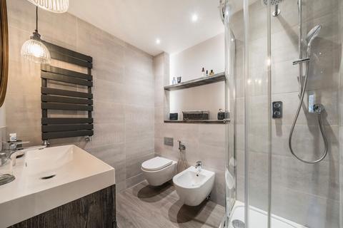 2 bedroom flat for sale, Dewar Street, London SE15