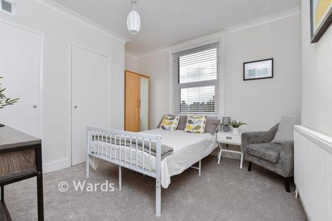 3 bedroom flat for sale, Eastern Esplanade, Cliftonville, Margate, Kent