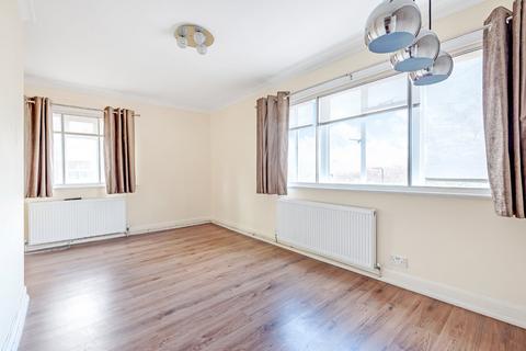 Corringway, Ealing, London, W5