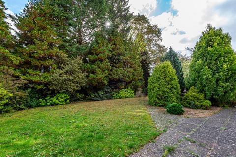 undefined, Stoneridge, 9a Perton Road, Wightwick, Wolverhampton, WV6 8DN