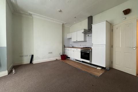 1 bedroom flat for sale, Flat 1, 247 Lipson Road, Lipson, Plymouth, Devon PL4 7ES