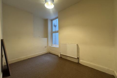 1 bedroom flat for sale, Flat 1, 247 Lipson Road, Lipson, Plymouth, Devon PL4 7ES