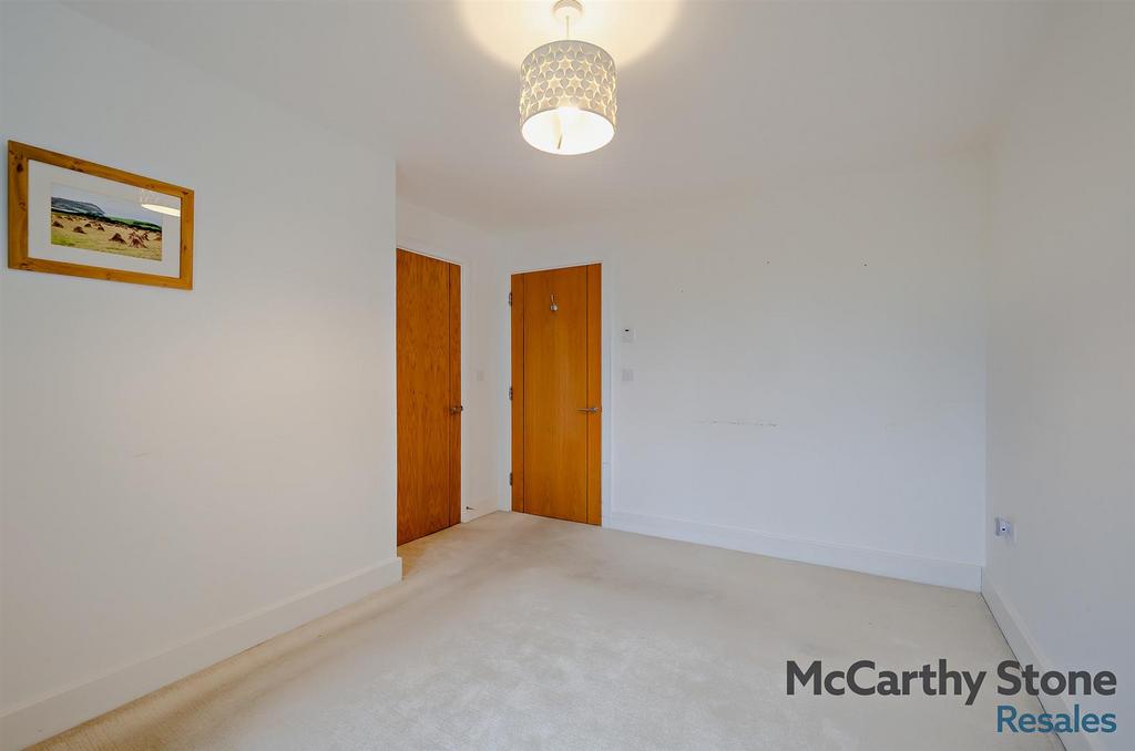 8666884-interior02-800.jpg