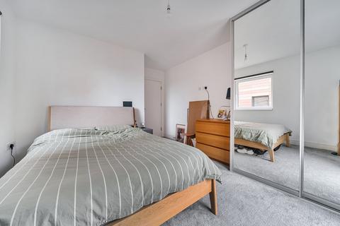 1 bedroom flat for sale, Thomas Blake Avenue, Southampton, Hampshire, SO14