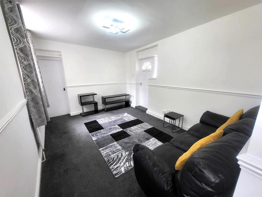 Sitting Room Pic 2