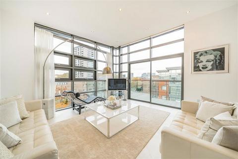 Montaigne Close, London SW1P