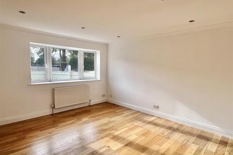 undefined, Old Roselyon Road, St. Blazey, Par