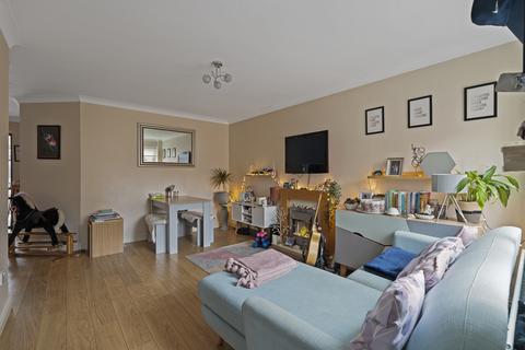 undefined, Astral Gardens, Hamble SO31