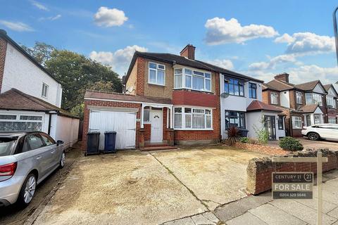 undefined, Dorset Avenue, SOUTHALL UB2
