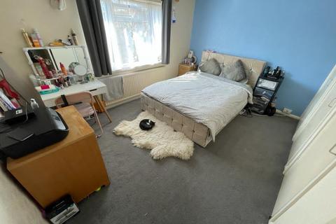 146 Northfield Road, Hounslow, TW5 9JG