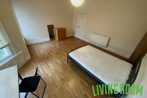 5 bedroom house to rent, Tydfil Place, Roath, Cardiff
